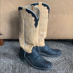 OLATHE Cowboy Boots